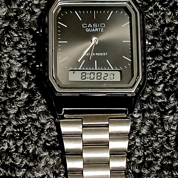 Casio men watch - Picture 2 of 7